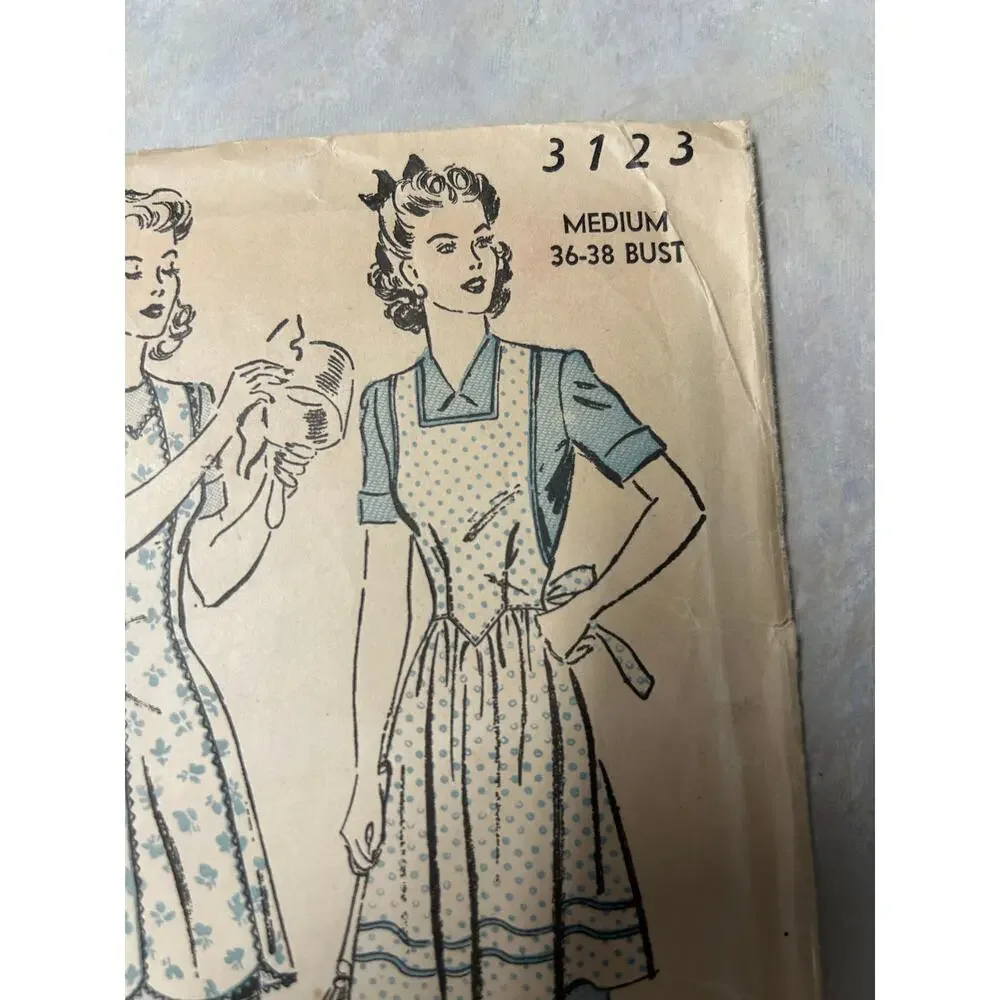 Vintage 1940's Advance Pattern‎ #3123 Pinafore Apron Size Medium